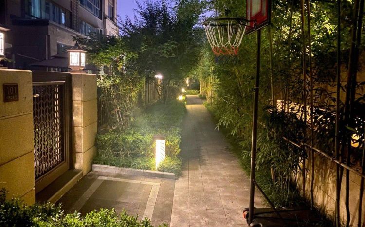 买一楼带院子带花园的房子好吗,有哪些优点缺点-成都青望园林景观设计公司-1 买一楼带院子带花园的房子好吗,有哪些优点缺点-成都青望园林景观设计公司-1