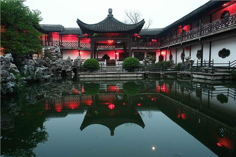 何园-中国十大私家园林-成都青望园林景观设计公司